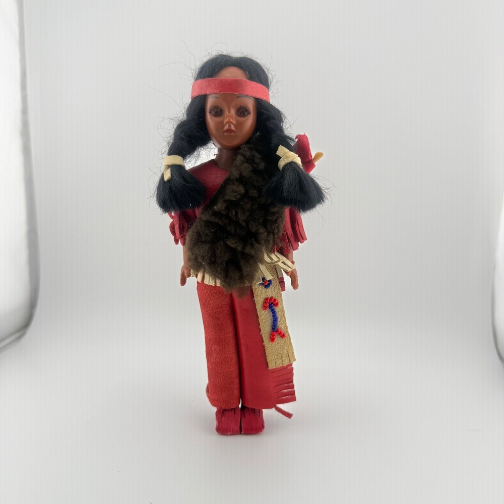 VNTG Native American Souvenir Doll Red Fringe Outfit Beaded Sash Sleep Eyes 7"
